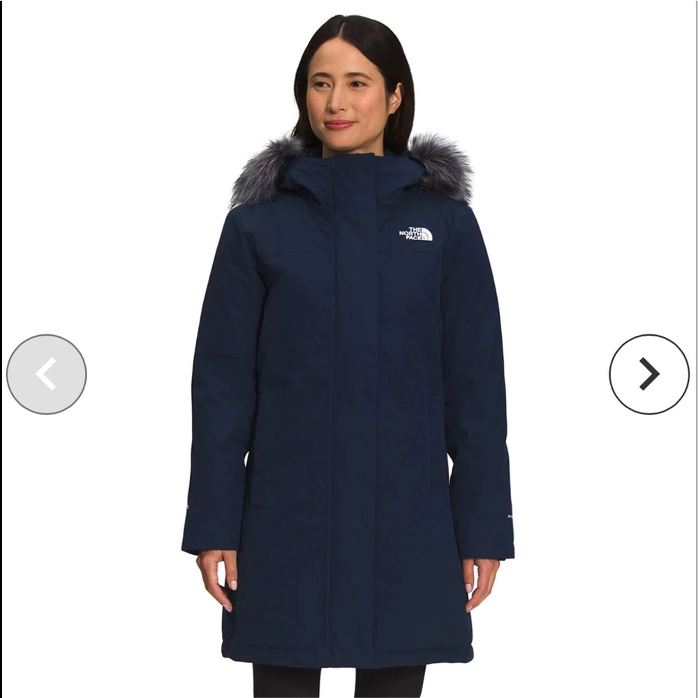 Womens The North Face jacket size Medium